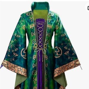 Winifred Sanders deluxe costume with wig and accessories